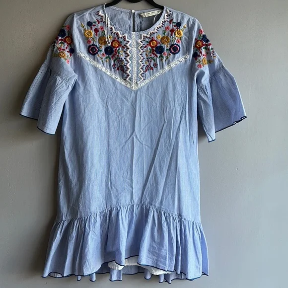 zara blue embroidered dress FARM Rio | Light Blue Blue Garden Tapestry Midi dress | Woman